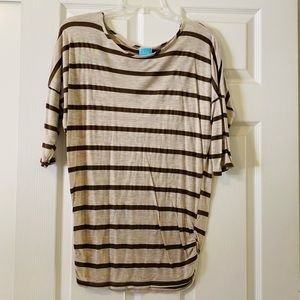 h.i.p. Beige/Brown Top